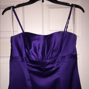 Women’s short cocktail or bridesmaid dress